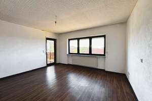 Gepflegtes freistehendes Einfamilienhaus mit viel Platz für die Familie mit Garage und Garten. – Die vollständige Adresse der Immobilie erhältst du vom Anbieter., 66571 Eppelborn – Vorschaubild 9