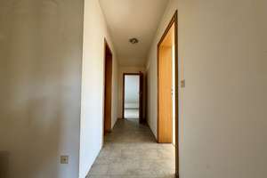 Dachgeschosswohnung mit Balkon – Die vollständige Adresse der Immobilie erhältst du vom Anbieter., 67304 Eisenberg (Pfalz) – Vorschaubild 4