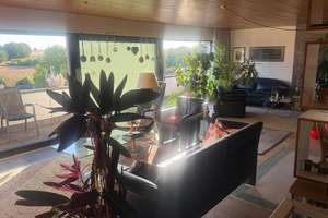 Sehr schönes Einfamilienhaus mit Schwimmbad und Sauna in Heilbronn