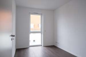 Wohnen im Park -schöne 3-Zimmer-Wohnung im 2. OG mit Balkon mit Blick ins Grüne – Werner-Uhlworm-Str. 8, 99085 Krämpfervorstadt, Erfurt – Vorschaubild 10