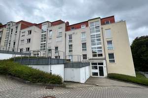 Wunderschöne 3-Zimmer-Wohnung im Grünen mit Blick über Wuppertal – Die vollständige Adresse der Immobilie erhältst du vom Anbieter., 42117 Elberfeld, Wuppertal – Vorschaubild 2