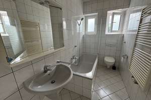 Kernsaniertes 3 Familienhaus mit Terrasse und Garten – Die vollständige Adresse der Immobilie erhältst du vom Anbieter., 41199 Odenkirchen-Mitte, Mönchengladbach – Vorschaubild 13