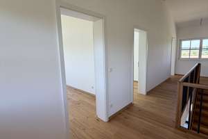 Neubau-Einfamilienhaus direkt am Egglburger See | Seeblick | Wärmepumpe | PV-Anlage – Erika-Schienagel-Straße 14, 85560 Ebersberg – Vorschaubild 27