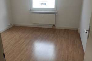 Helle 3 Zimmer Wohnung mit Balkon in Salzgitter