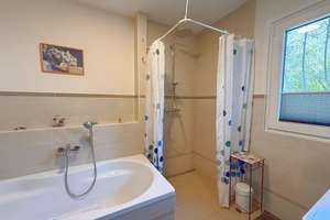 Einfamilienhaus mit großem Garten und Souterrain-Wohnung in Würzburg-Lindleinsmühle – 97078 Lindleinsmühle, Würzburg – Vorschaubild 8