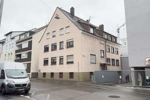 4,5-Zimmer-Wohnung mit Balkon, Garage und Entwicklungspotenzial
