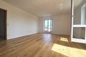Helle 4-Zimmer Wohnung mit 128m² (Penthouse-Ebene) mit 44m² Dachterrasse in Johanneskirchen – Die vollständige Adresse der Immobilie erhältst du vom Anbieter., 81927 Johanneskirchen, München – Vorschaubild 4