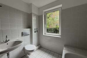 Helle 2,5-Zi.-Wohnung mit  Balkon, EBK u. Tiefgaragenstellplatz; Elmschenhagen-Süd – Reichenberger Allee 35-41 (hier: 35), 24146 Elmschenhagen, Kiel – Vorschaubild 8