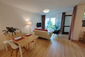 Modernes, vollmöbliertes 1,5-Zimmer-Apartment mit großer Terrasse in München-Neuhadern (U6-Nähe) – Wolkerweg 10, 81375 Neuhadern, München – Vorschaubild 3