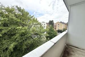 Sonnige und ruhige 1-Zi. Whg. mit großem Westbalkon und Blick ins Grüne – Abtstraße 00, 80807 Milbertshofen, München – Vorschaubild 13