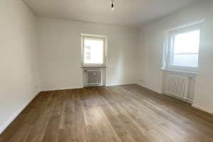 Erstbezug nach Renovierung: Charmantes großzügiges 1-Zimmer-Appartement – Die vollständige Adresse der Immobilie erhältst du vom Anbieter., 86732 Oettingen in Bayern – Vorschaubild 4