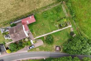 Familienfreundliches Einfamilienhaus mit großem Garten, Teich und Garage in Hauneck – Die vollständige Adresse der Immobilie erhältst du vom Anbieter., 36282 Hauneck – Vorschaubild 25