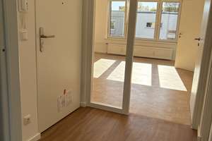 Provisionsfrei: Sanierte 2-Zi.-Wohnung mit Stellplatz – Endetage Hummelsbüttel
