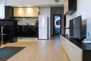 Ansprechende 2-Zimmer-Wohnung mit Balkon und Einbauküche in Oberhausen – Helmholtzstraße 98, 46045 Oberhausen – Vorschaubild 2