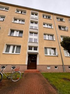 Freie Dachgeschosswohnung in Weißandt-Gölzau