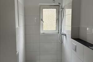 Platz für die Familie - Schöne 4 Zimmer Wohnung in ruhiger Lage – Am Fuchsgraben 20, 38226 Lebenstedt, Salzgitter – Vorschaubild 2