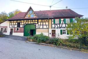 Fachwerk-Charme trifft Wohnkomfort in Reutlingen-Bronnweiler – Die vollständige Adresse der Immobilie erhältst du vom Anbieter., 72770 Bronnweiler, Reutlingen – Vorschaubild 1