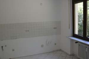 Sanierte Wohnung mit zweieinhalb Zimmern und Balkon in Essen – Tiefenbruchstraße 15, 45326 Altenessen-Süd, Essen – Vorschaubild 9