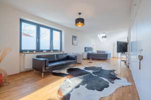 Klassik trifft Moderne! Sanierte Villa mit großem Grundstück in ausgesuchter Lage. – Die vollständige Adresse der Immobilie erhältst du vom Anbieter., 84307 Eggenfelden – Vorschaubild 12