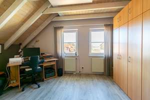 Exklusives Architektenhaus mit Einliegerwohnung in ländlicher Bestlage von Tettnang – Die vollständige Adresse der Immobilie erhältst du vom Anbieter., 88069 Tettnang – Vorschaubild 22