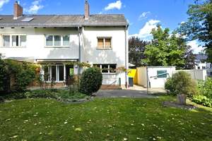 Bezugsfreie Doppelhaushälfte, 6 Zimmer, Garage, Garten, ruhige Lage, Ortseingang Kladow – 14089 Kladow, Berlin – Vorschaubild 3