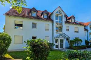 Stilvolle 4-Zimmer-Maisonette mit Galerie und zwei Balkonen in begehrter Lage in Augsburg-Göggingen