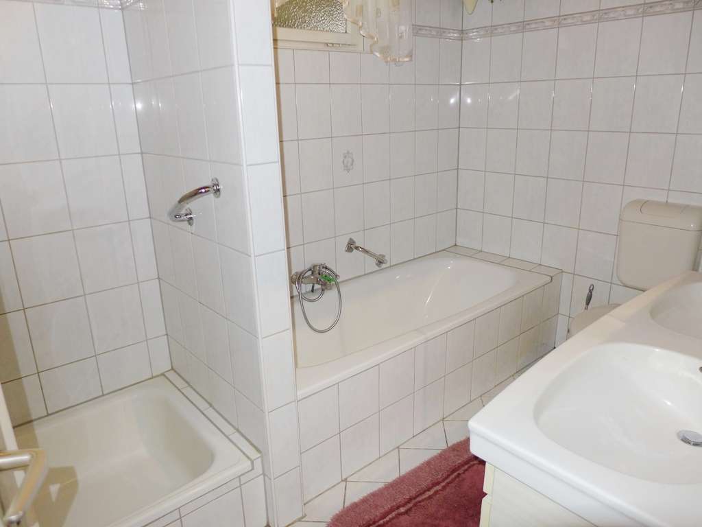 Immobilie in Aßlar - Gemütliches Wohnhaus - vielseitg nutzbar - optional mit Baugrundstück - Bild 8