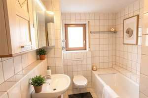 +++ Bezugsfrei: sonnige und barrierefreie Wohnung mit EBK und Terrasse in Zentrumsnähe von Zell +++ – Die vollständige Adresse der Immobilie erhältst du vom Anbieter., 77736 Zell am Harmersbach – Vorschaubild 14