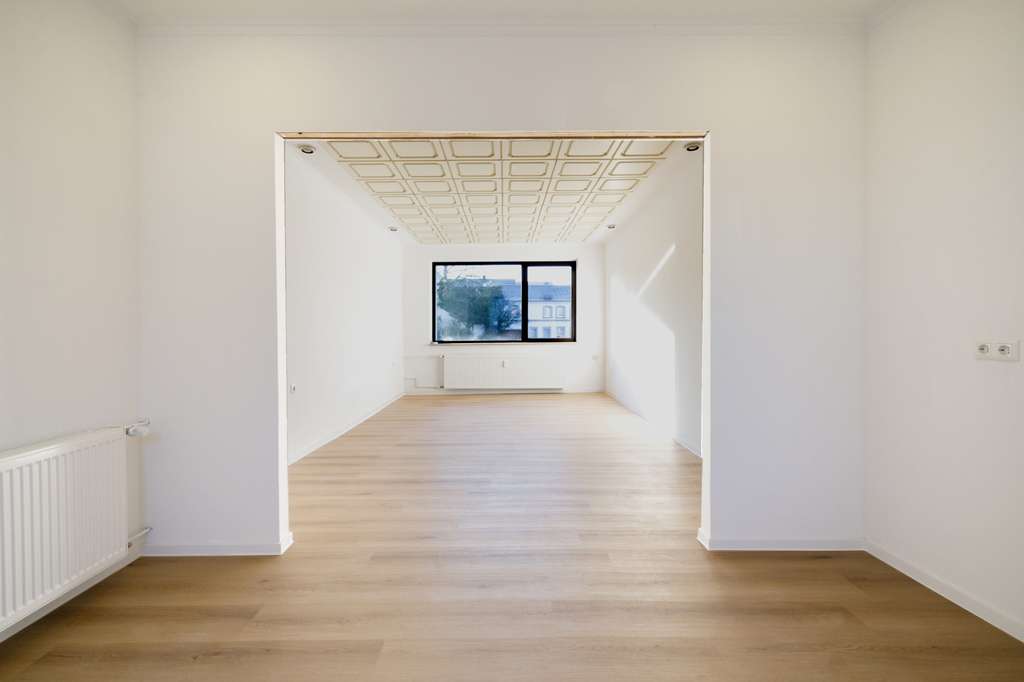 Immobilie in Gangelt - Modernisiertes Stadthaus mit Innenhof und sicherer Perspektive im Ortskern von Gangelt! - Bild 2