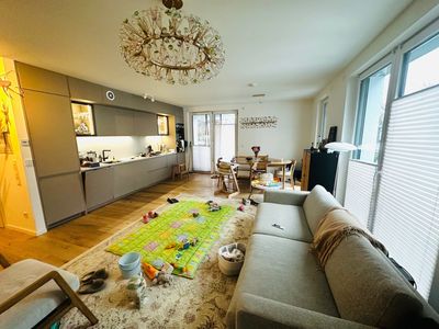 Im Buchrainweg vermietete 3 Zimmer Neubau 2 Bäder 2 Balkone mit Küche und Einbauschränke