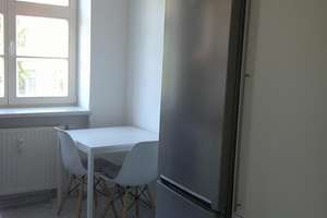Freundliche 4-Raum-Wohnung mit EBK und Blick ins Grüne in Stadtfeld-Ost erwartet Sie! – Schleiermacherstr. 9, 39108 Stadtfeld Ost, Magdeburg – Vorschaubild 4