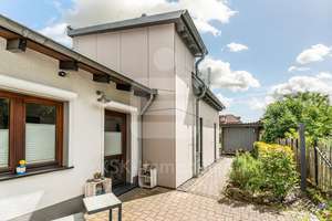 Modernes Traumhaus mit Kamin und Pool! – Die vollständige Adresse der Immobilie erhältst du vom Anbieter., 51145 Urbach, Köln – Vorschaubild 26