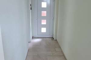 Wohnhaus mit schönen Innenhof und Nebengebäuden – Die vollständige Adresse der Immobilie erhältst du vom Anbieter., 61381 Friedrichsdorf – Vorschaubild 6