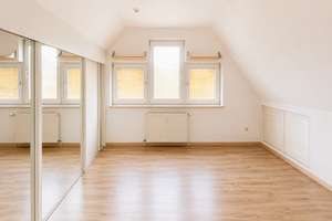3-Zimmer Maisonette auf zwei Etagen mit herrlichen Südwestbalkon im beliebten Rudow – Die vollständige Adresse der Immobilie erhältst du vom Anbieter., 12357 Rudow, Berlin – Vorschaubild 13