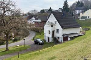 Morsbach-Katzenbach: Gepflegtes Wohnhaus mit großem Garten – Die vollständige Adresse der Immobilie erhältst du vom Anbieter., 51597 Morsbach – Vorschaubild 2