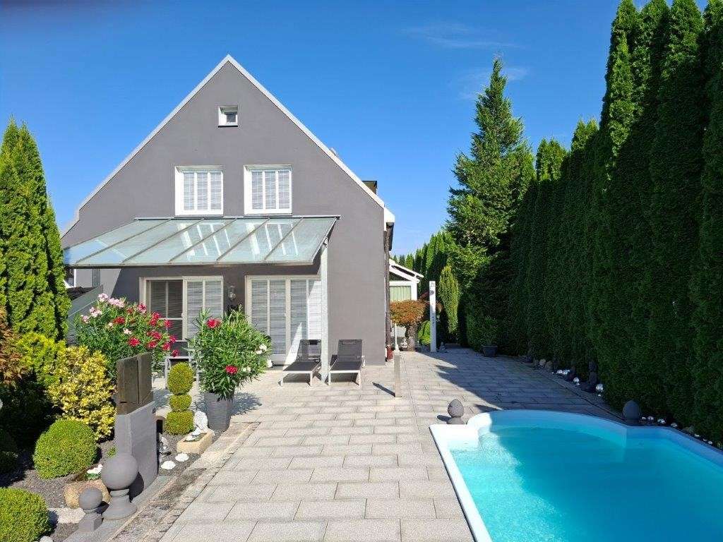 Schönes Einfamilienhaus mit gehobener Innenausstattung in Landshut am alten Moniberg