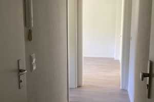 Schön renoviertes EG mit Balkon in ruhiger Grünlage von Überruhr – Wolfsdelle 10, 45277 Essen – Vorschaubild 4