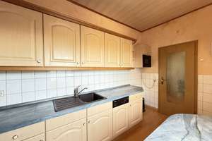 Familienfreundliche Doppelhaushälfte in Raguhn: Wohnglück mit Garten, Teich & moderner PV-Anlage – Wittenberger Straße 9, 6779 Raguhn – Vorschaubild 8