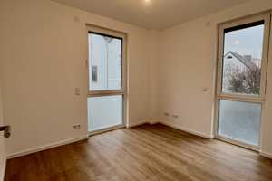 Attraktives 5-Zimmer-Haus mit gehobener Innenausstattung und EBK in Kelkheim Kelkheim (Taunus) – Rotebergstraße 3a, 65779 Main-Taunus-Kreis – Vorschaubild 4
