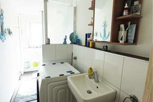 Lichtdurchflutete 3-Zimmer-Wohnung mit Balkon und Garage – Die vollständige Adresse der Immobilie erhältst du vom Anbieter., 42857 Vieringhausen, Remscheid – Vorschaubild 7