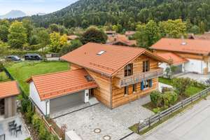 Bezugsfreies Wohnensemble am Schliersee – Zwei neuwertige Einfamilienhäuser auf 2.132 m² – Die vollständige Adresse der Immobilie erhältst du vom Anbieter., 83727 Schliersee – Vorschaubild 19
