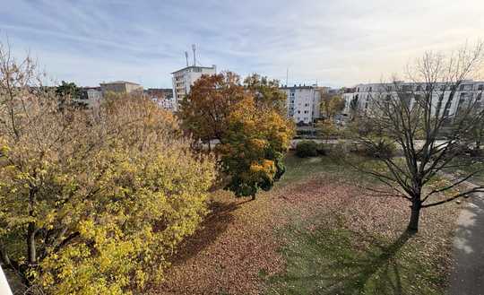 Moderne Wohnung mit zwei Balkonen und Tageslichtbad