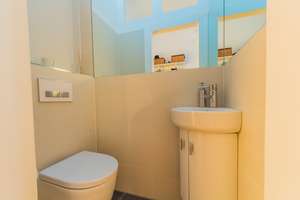 Herzogpark/Bogenhausen: 4-Zimmer-Wohnung mit Dachterrasse, Balkon und Garten – Kolbergerstr 18, 81679 Herzogpark, München – Vorschaubild 13