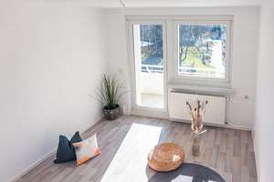 3-Zimmer-Wohnung mit Tageslichtbad – Weststr. 127, 9116 Altendorf, Chemnitz – Vorschaubild 2