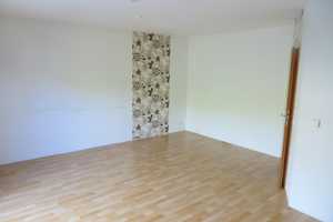 Preiswerte Doppelhaushälfte (4SZ ; 1WZ ; 2B ; 1K ; 2FL ; 1KE) in Ettringen – Hochsteinsiedlung 7, 56729 Mayen-Koblenz (Kreis) – Vorschaubild 6