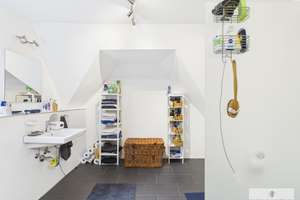 "Sanierter Altbau" - Gemütliche DG-Wohnung in schöner Lage von St. Arnual – Die vollständige Adresse der Immobilie erhältst du vom Anbieter., 66119 St. Arnual, Saarbrücken – Vorschaubild 7