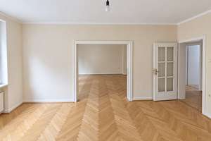 Wunderschöne Altbau-Wohnung mit Balkon, Parkett, hohen Decken zur Eigennutzung oder Anlage – 40239 Mörsenbroich, Düsseldorf – Vorschaubild 9
