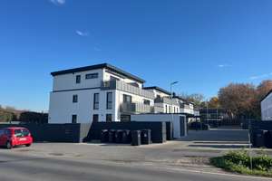 Modernes Reihenmittelhaus von 2023 – Ideal für Eigennutzer mit Perspektive - RENDITE 4,33% – Kleestädter Straße 15, 64823 Groß-Umstadt – Vorschaubild 2