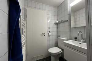 1-Raum-App. möbliert m. sep. Küche u. Bad, ca.34 qm – Engadiner Straße 34, 81475 München – Vorschaubild 5