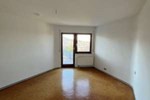  barrierefreie 4,5 Zimmer EG-Wohnung mit 2 Balkonen in Reutlingen-Gönningen – Gielsbergweg 6, 72770 Gönningen, Reutlingen – Vorschaubild 15